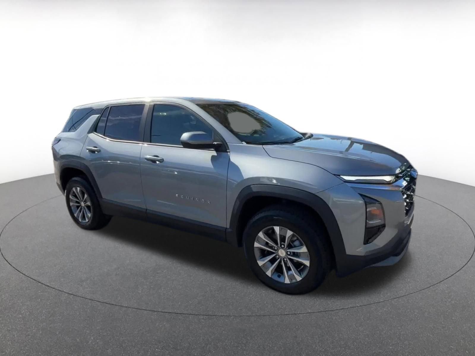 Thumbnail: 2025 Chevrolet Equinox - 2