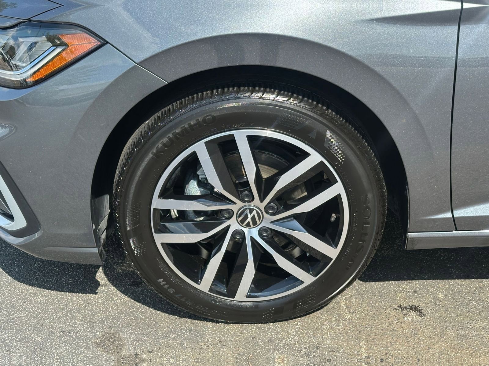 Thumbnail: 2025 Volkswagen Jetta - 30