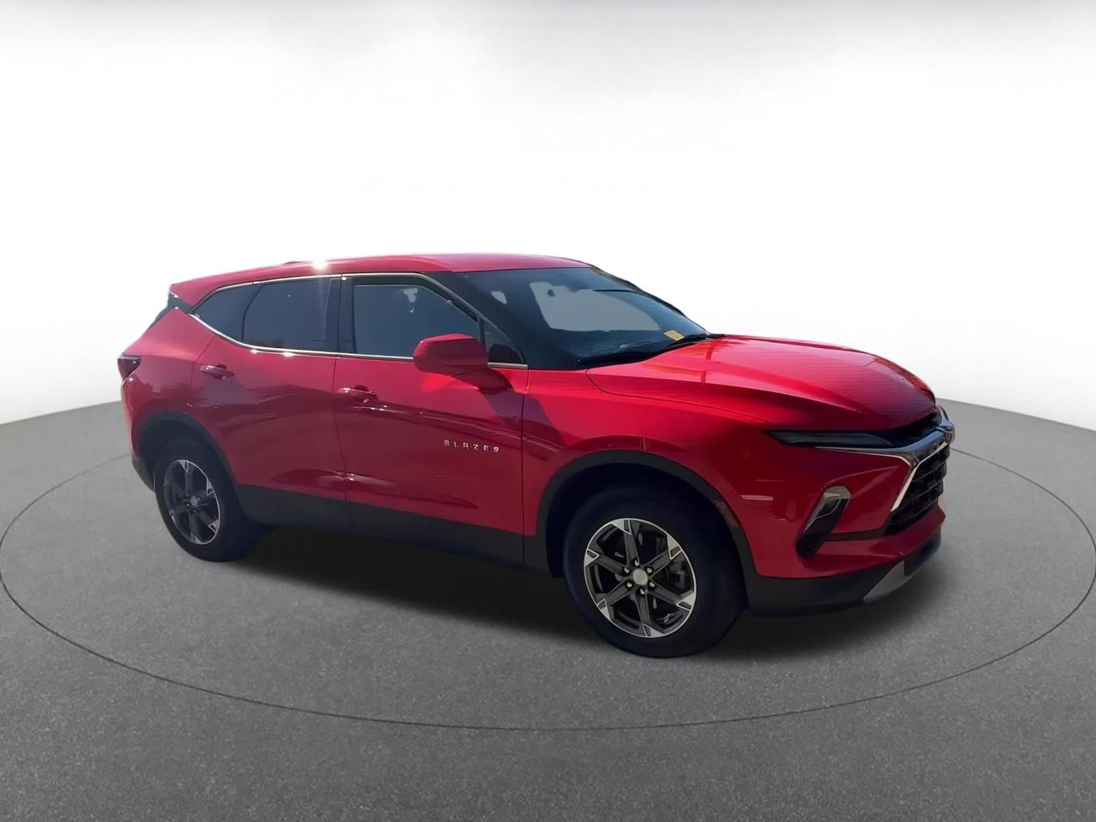 Thumbnail: 2025 Chevrolet Blazer - 2
