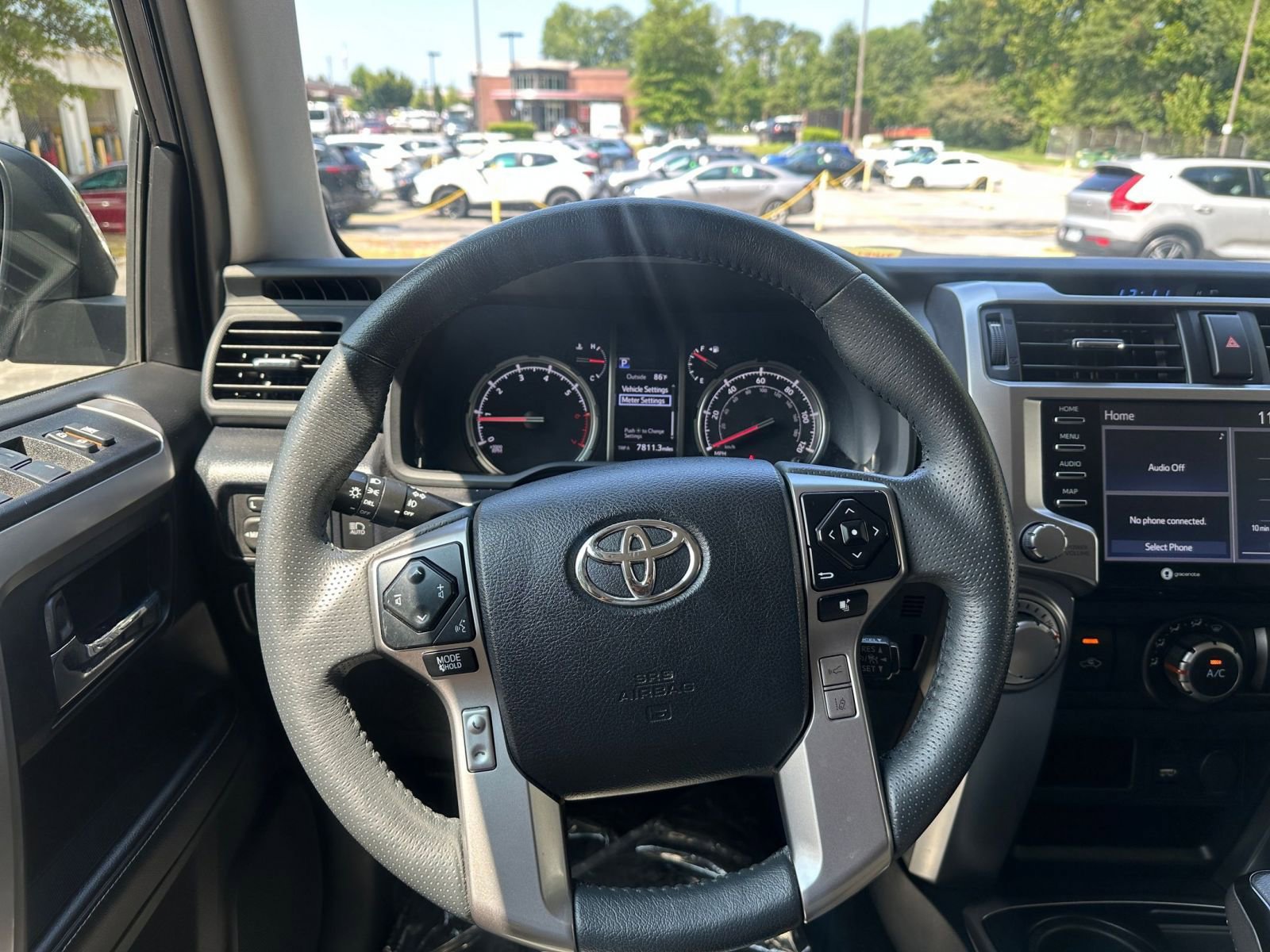 Thumbnail: 2024 Toyota 4Runner - 28