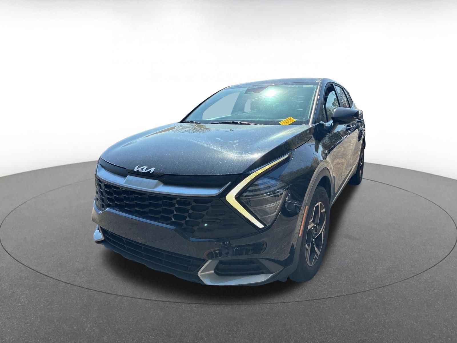 Thumbnail: 2025 Kia Sportage - 3