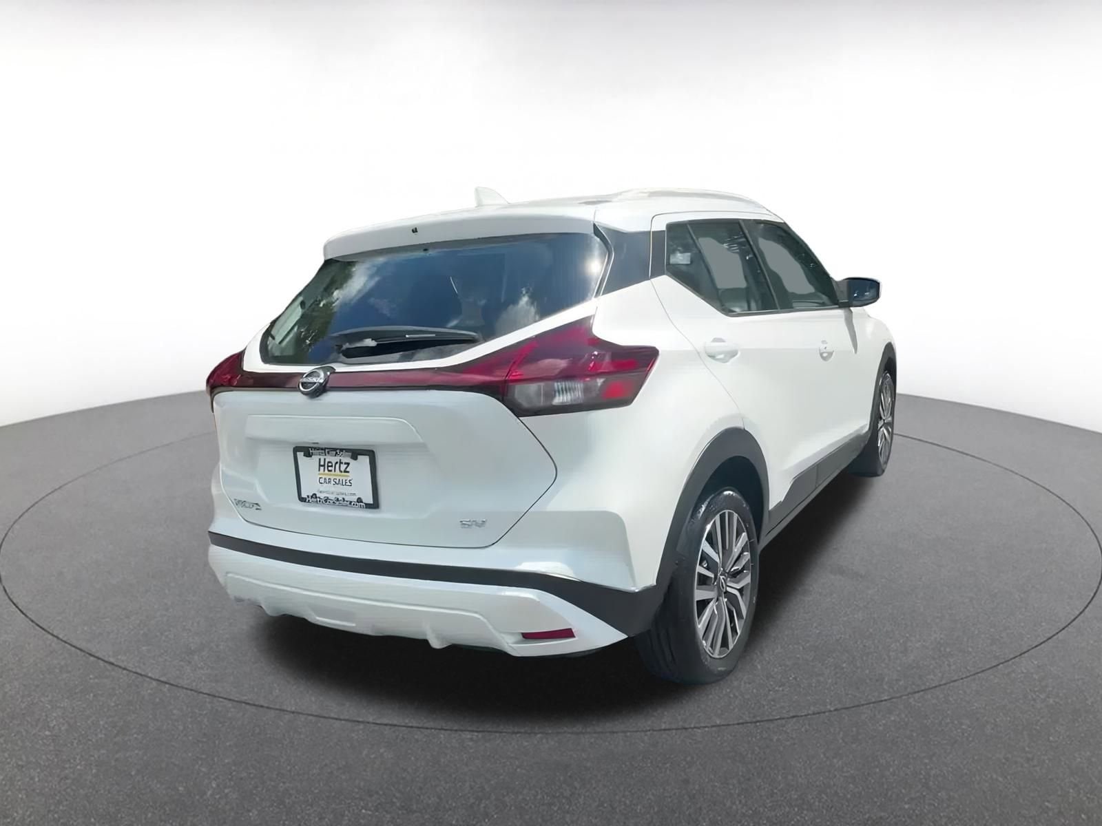 Thumbnail: 2024 Nissan Kicks - 13