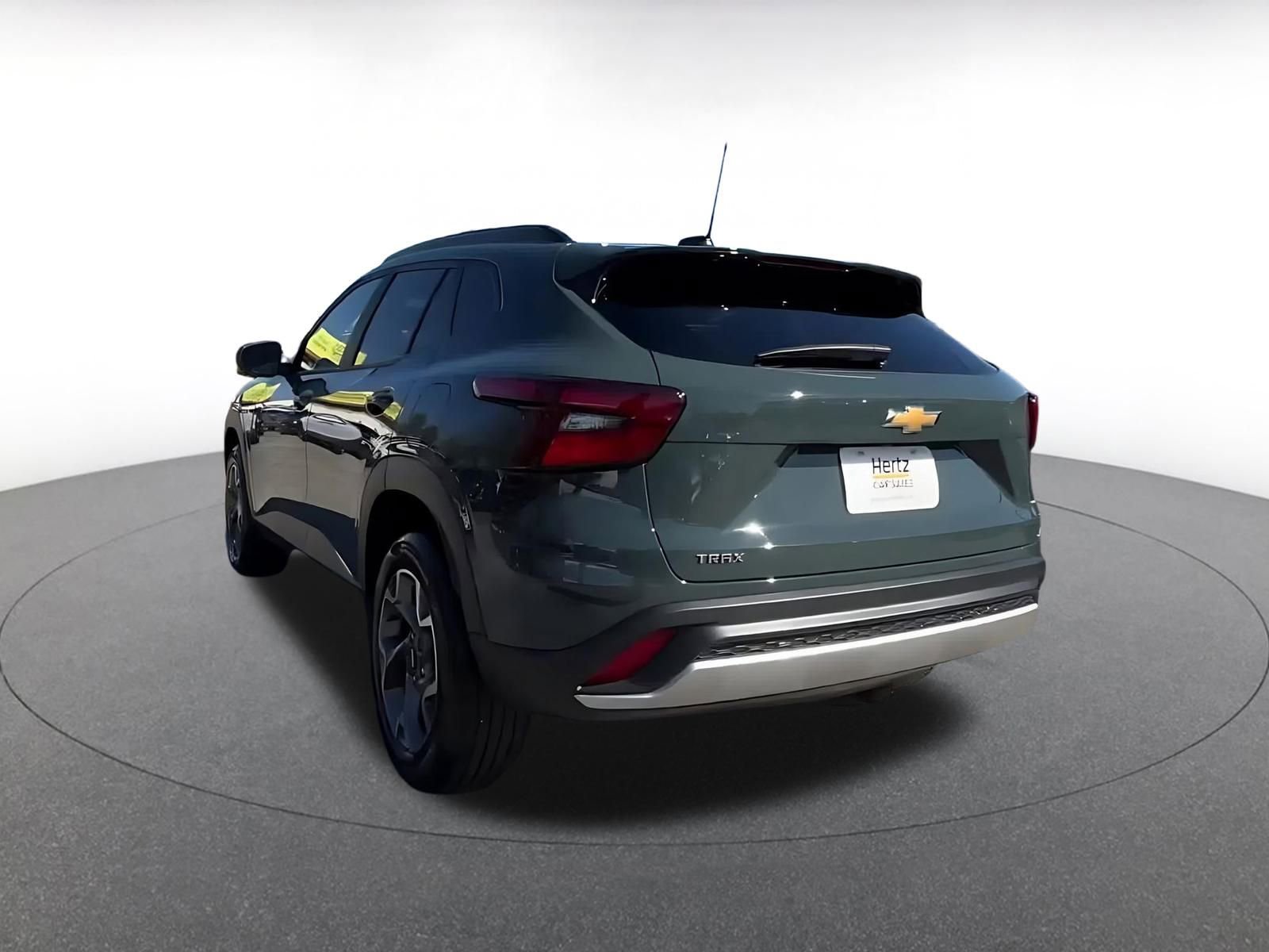 Thumbnail: 2025 Chevrolet Trax - 11