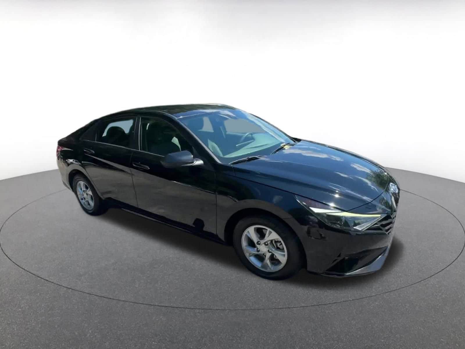 Thumbnail: 2023 Hyundai Elantra - 2