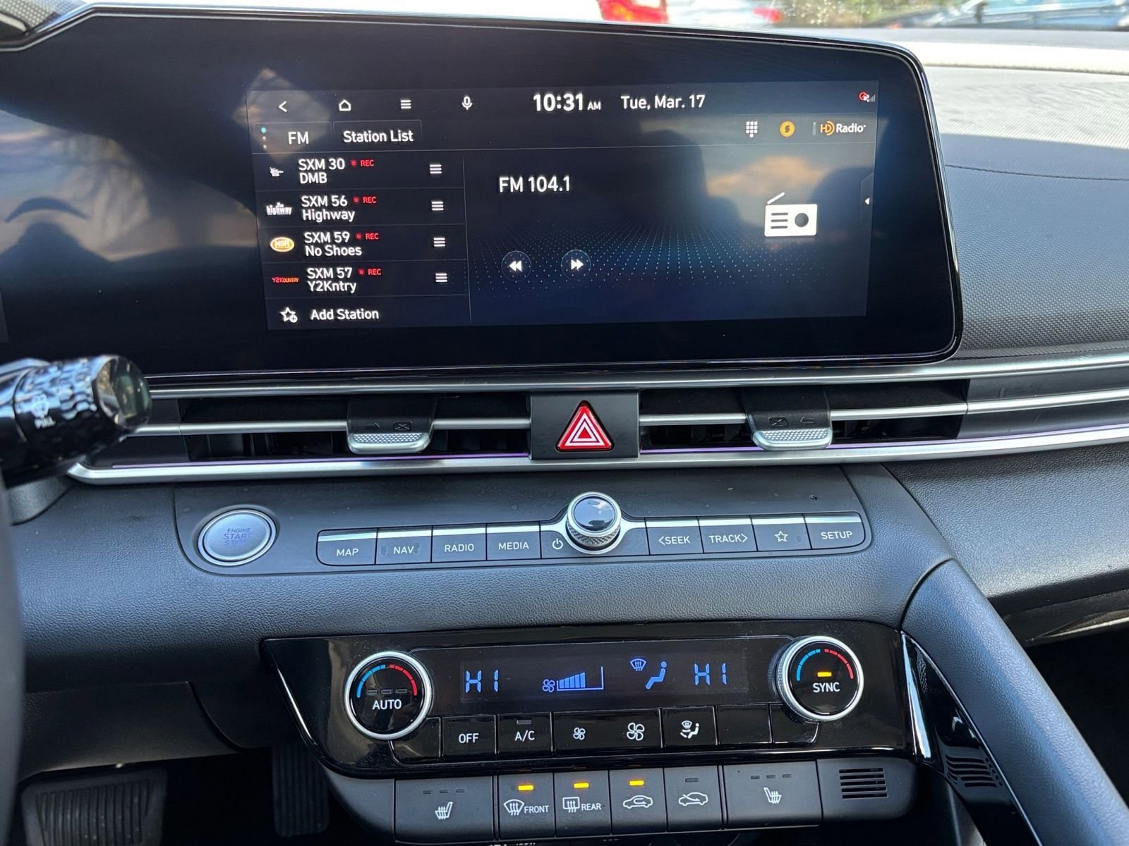 Thumbnail: 2025 Hyundai Elantra - 17