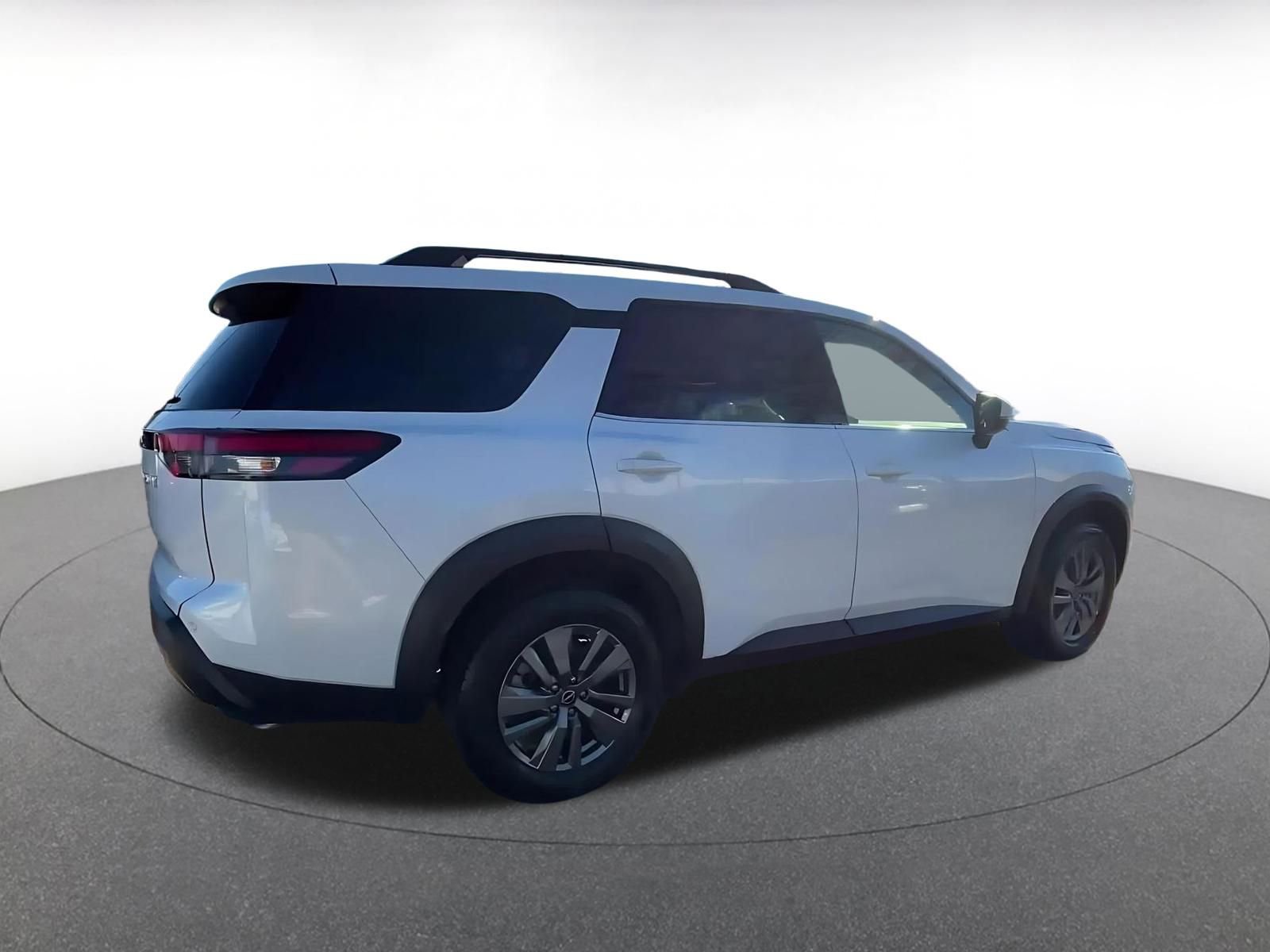 Thumbnail: 2025 Nissan Pathfinder - 15