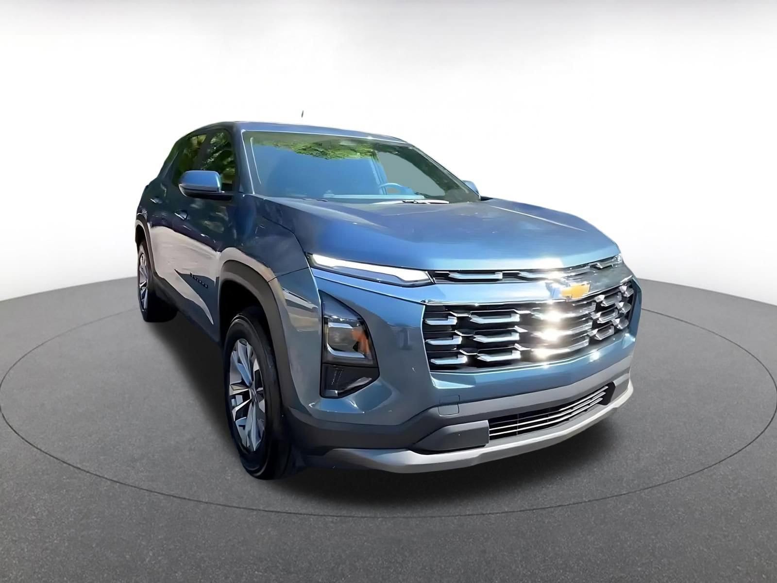 Thumbnail: 2025 Chevrolet Equinox - 3