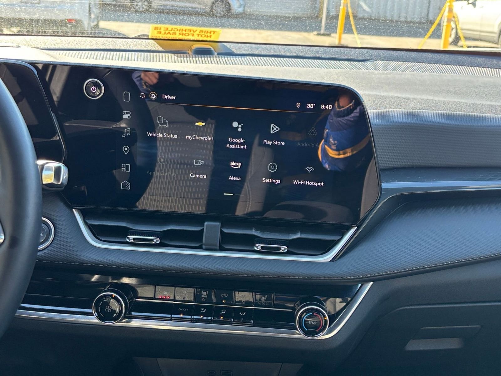 Thumbnail: 2025 Chevrolet Equinox - 18