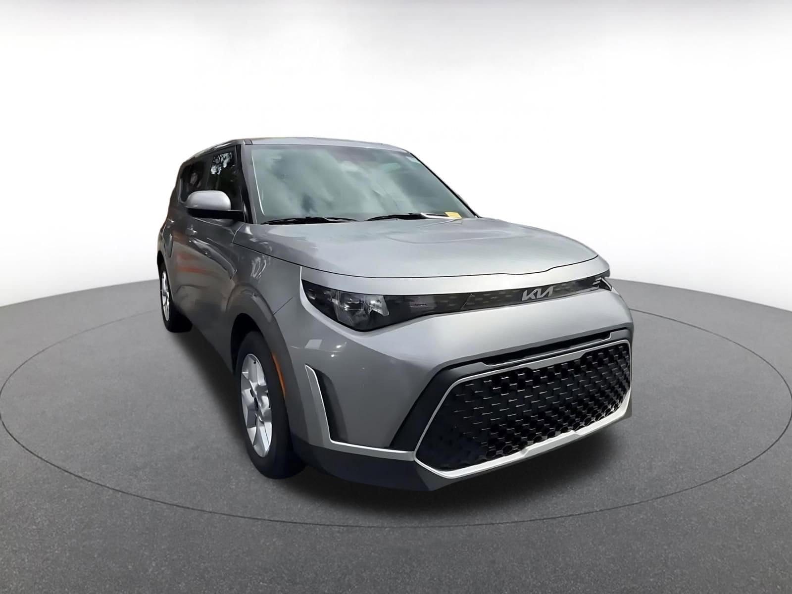 Thumbnail: 2025 Kia Soul - 3