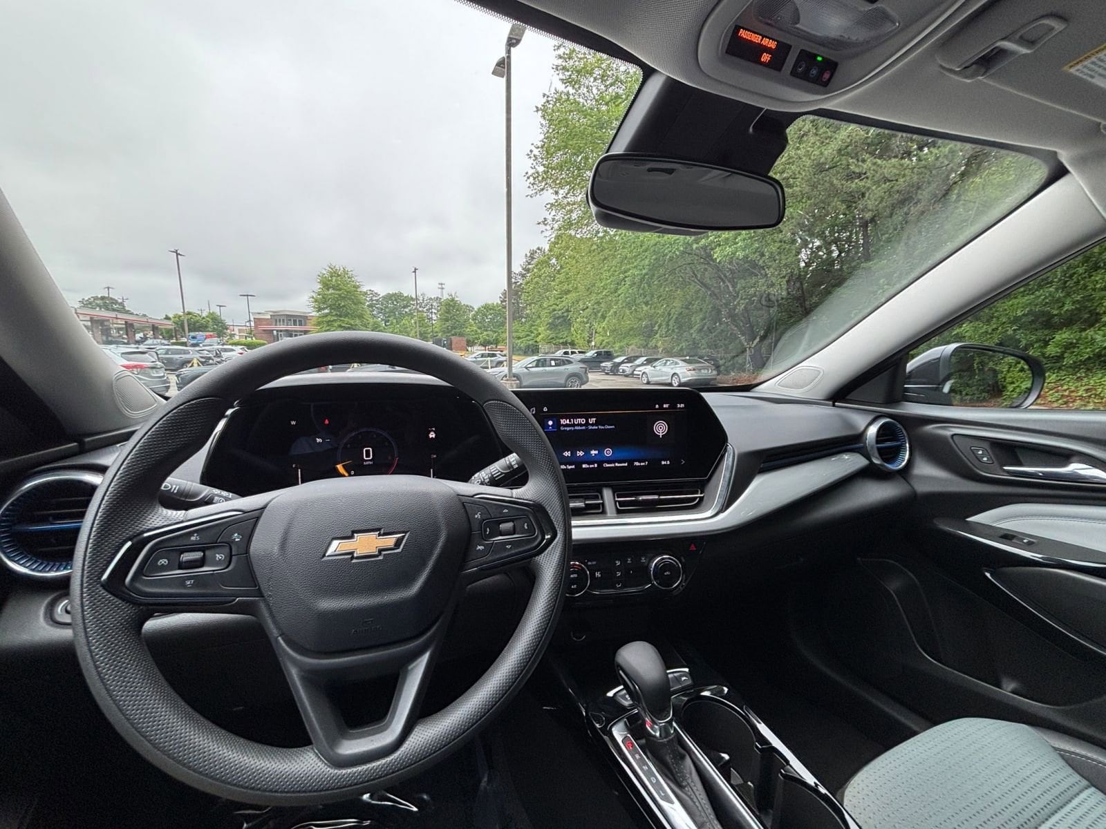 Thumbnail: 2025 Chevrolet Trax - 34
