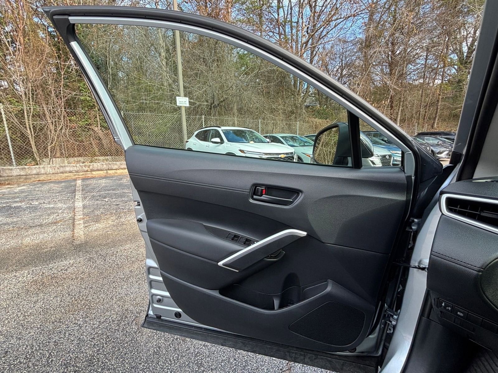 Thumbnail: 2025 Toyota Corolla Cross - 20