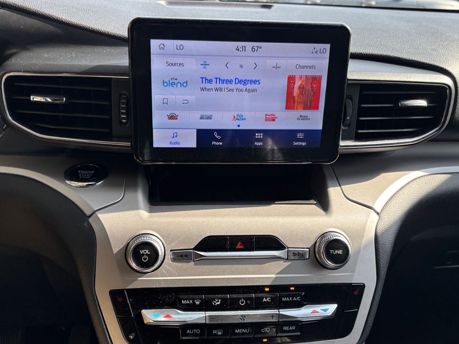 Thumbnail: 2024 Ford Explorer - 17