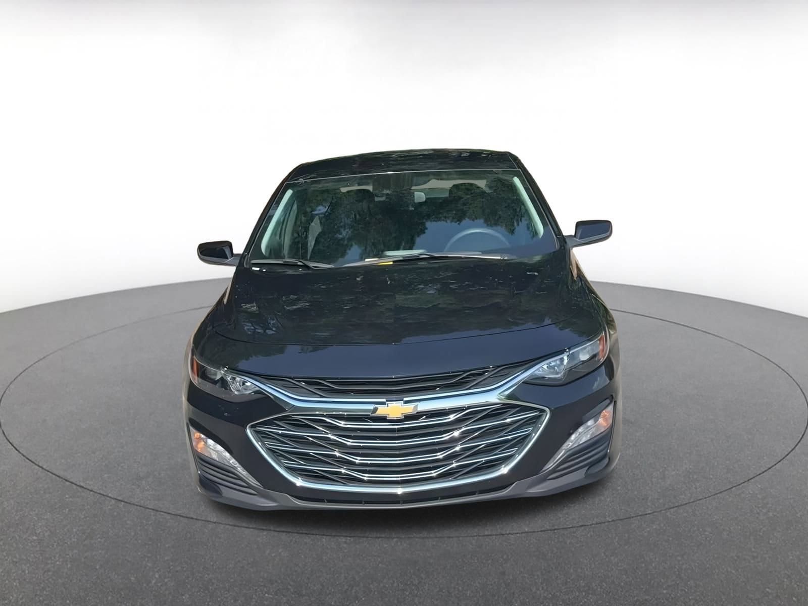 Thumbnail: 2024 Chevrolet Malibu - 5