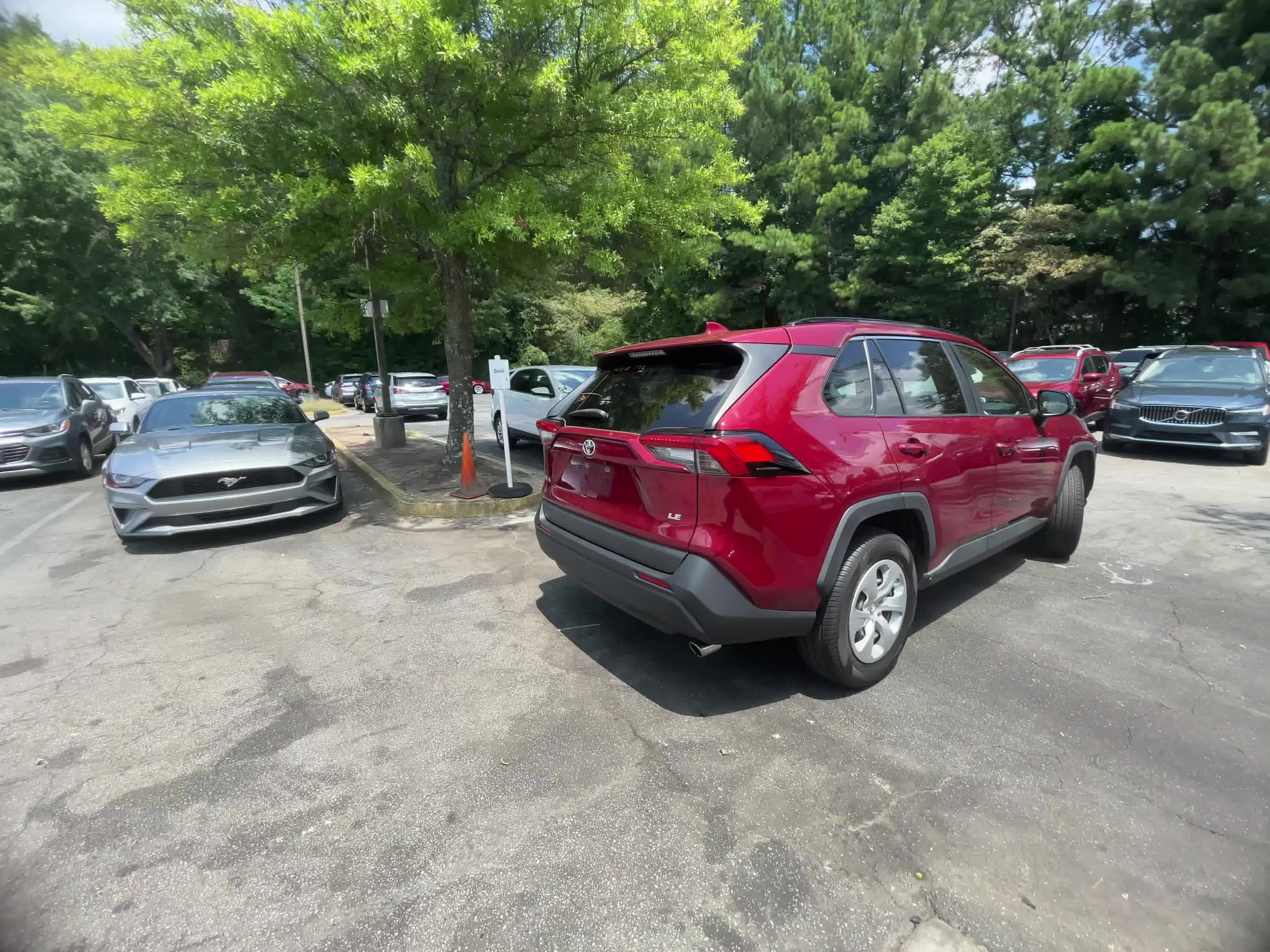 2019 Toyota RAV4 LE 15