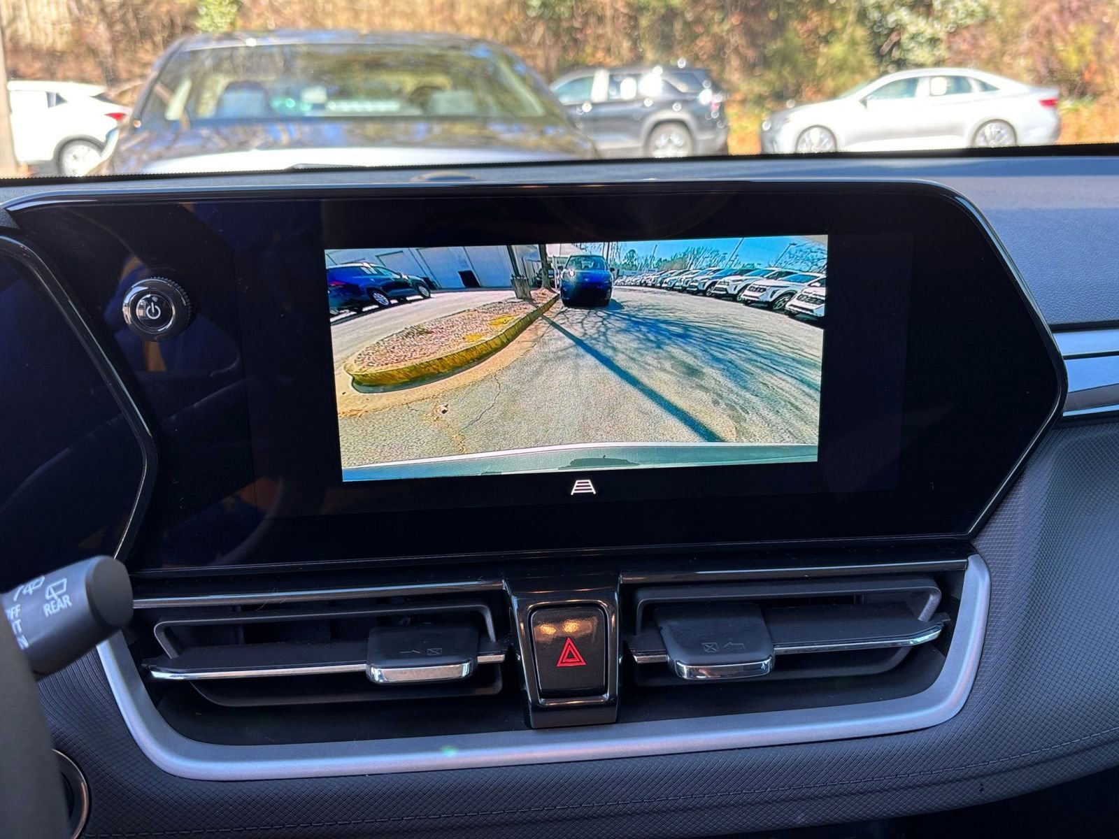 Thumbnail: 2025 Chevrolet TrailBlazer - 27