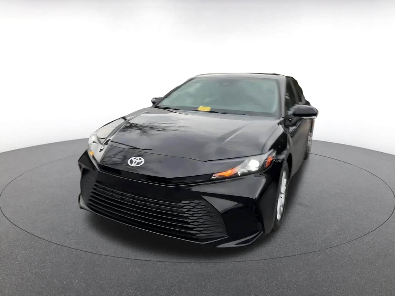 Thumbnail: 2025 Toyota Camry - 7