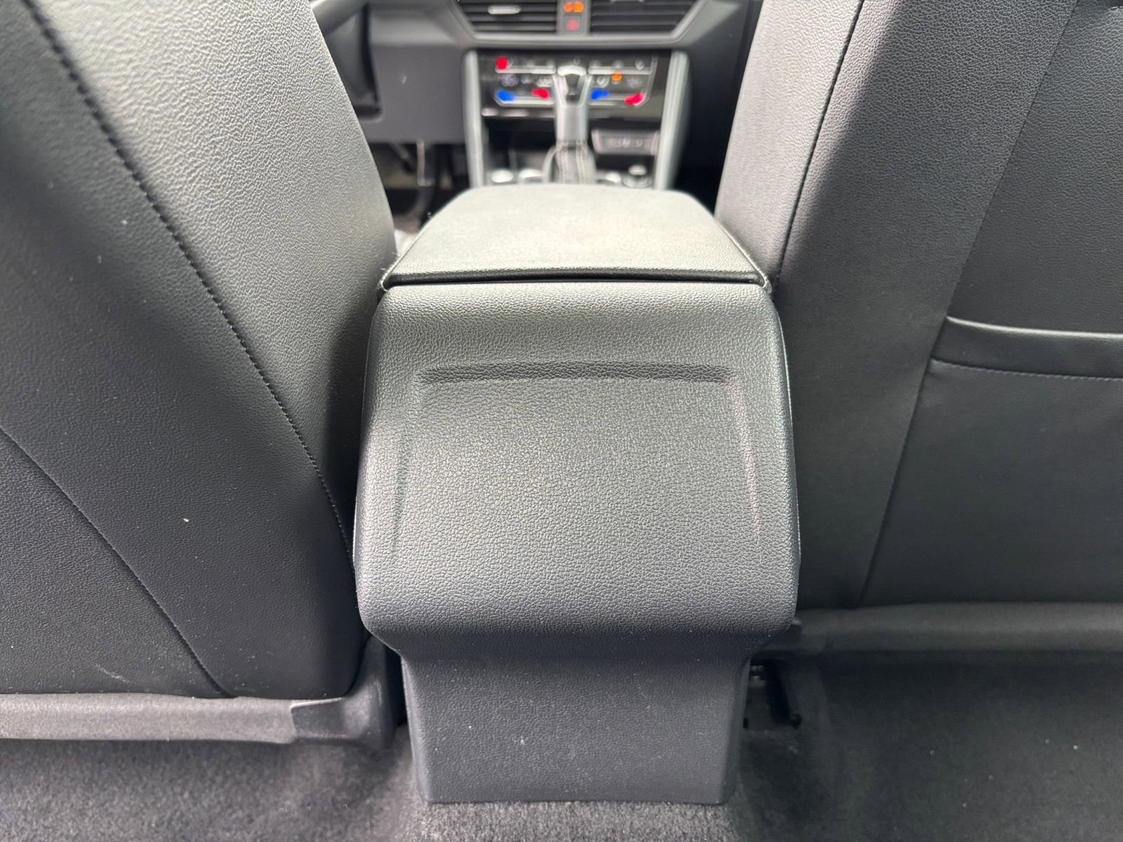 Thumbnail: 2025 Volkswagen Jetta - 23