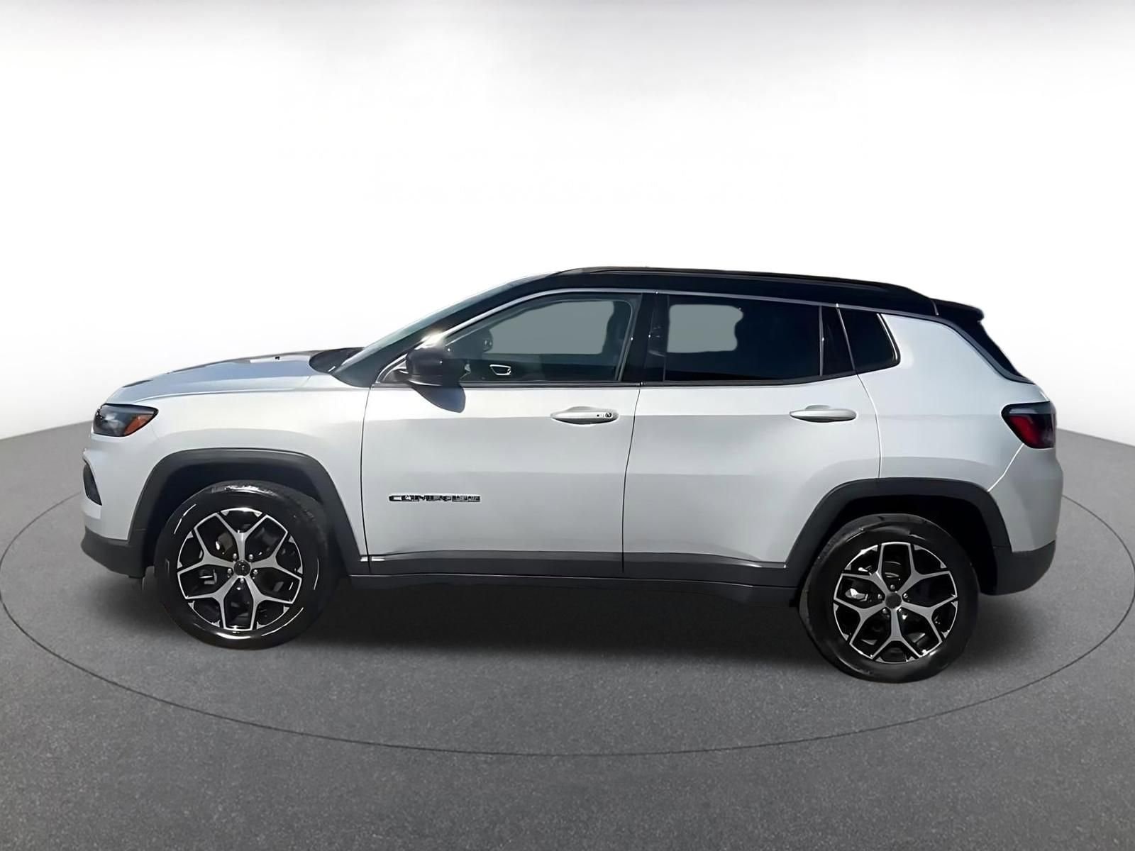 Thumbnail: 2025 Jeep Compass - 12