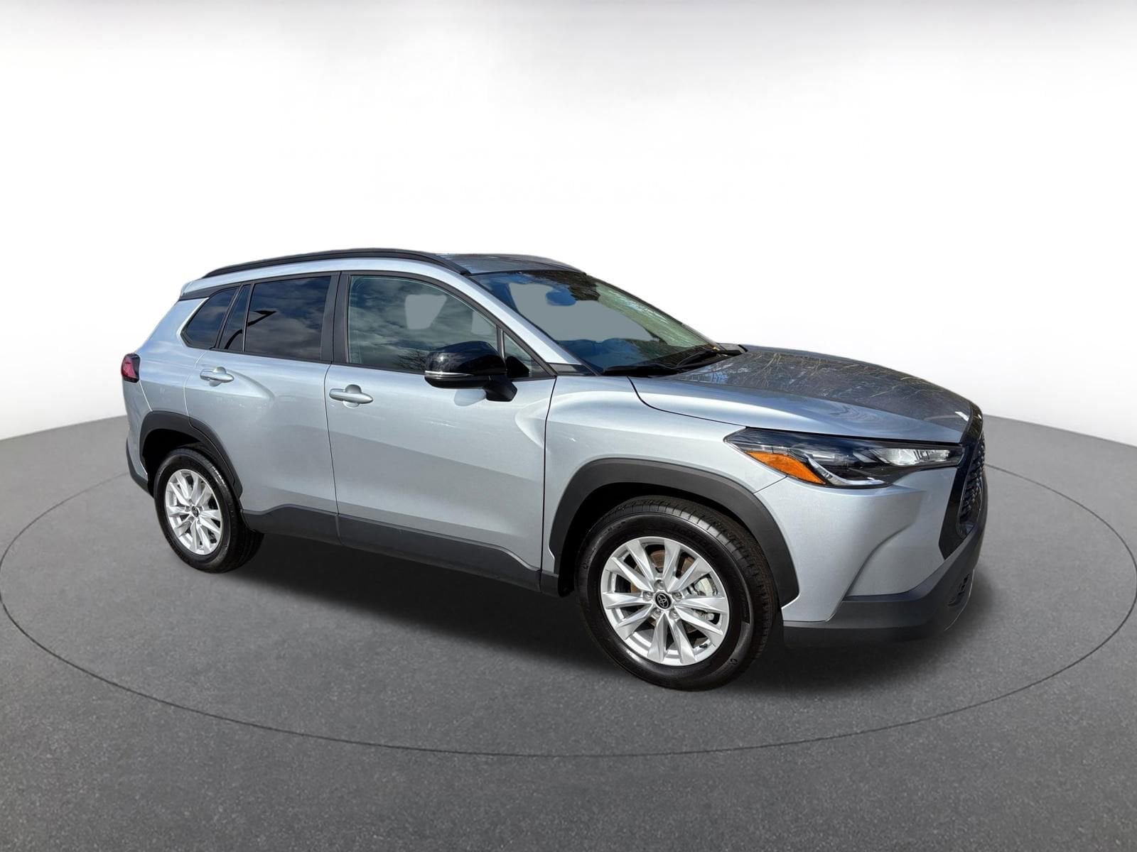 Thumbnail: 2025 Toyota Corolla Cross - 1