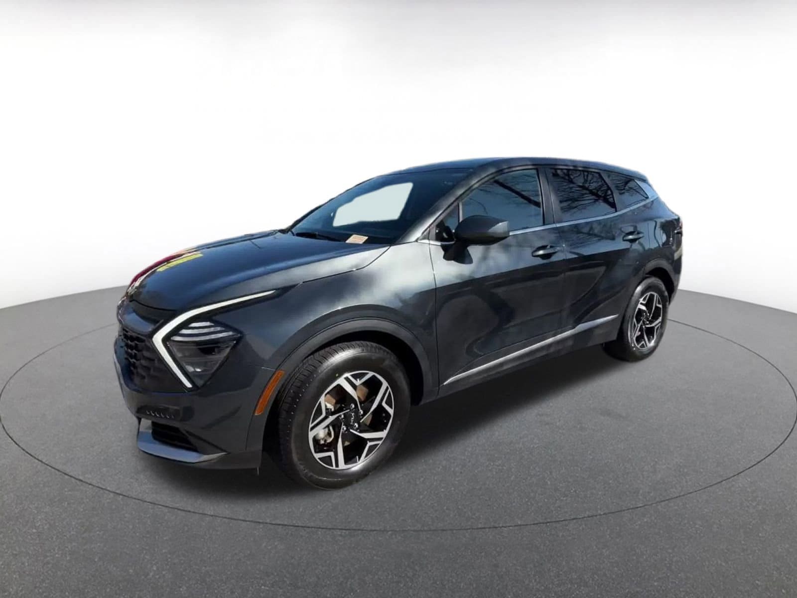 Thumbnail: 2025 Kia Sportage - 8