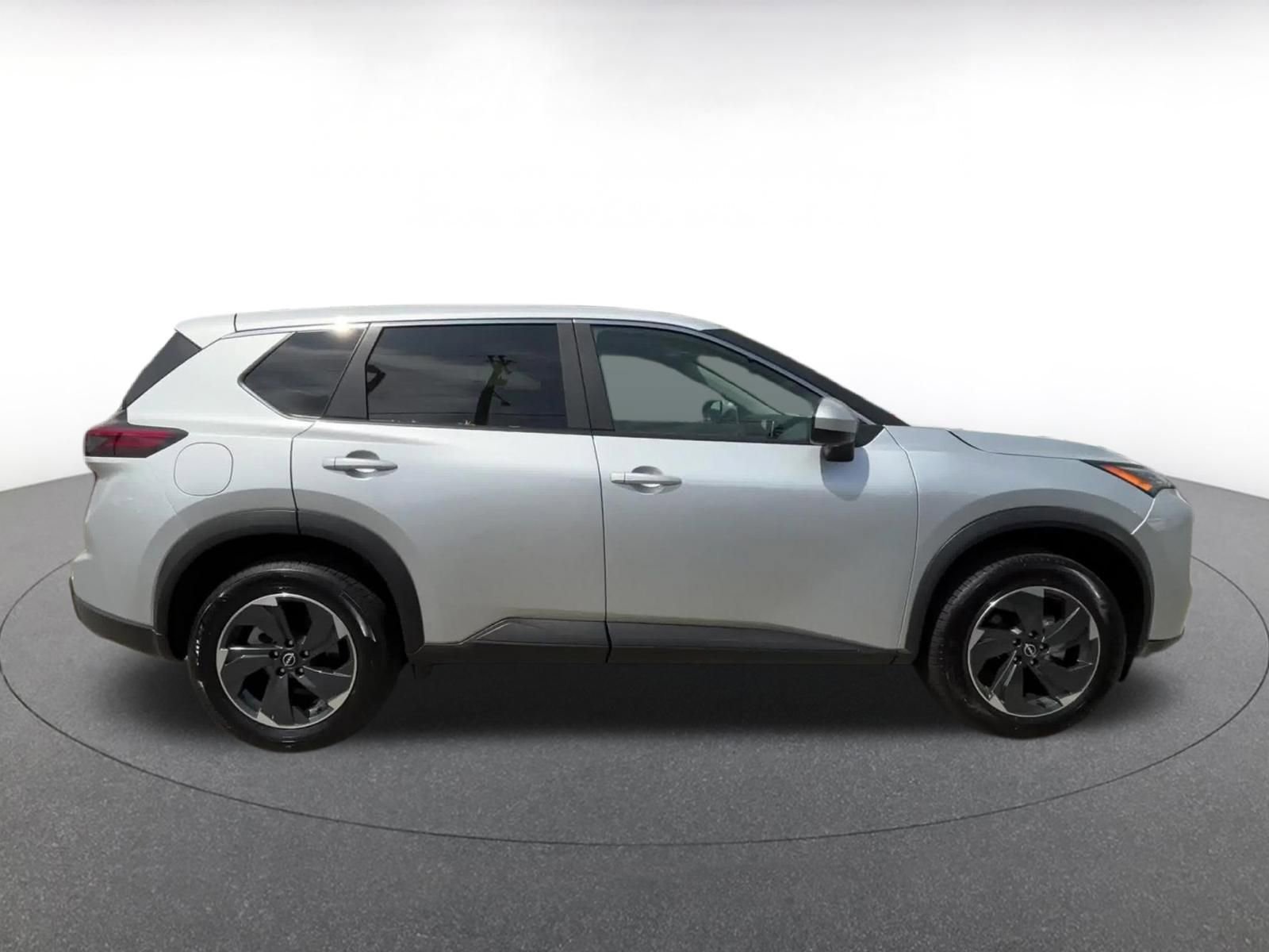 Thumbnail: 2025 Nissan Rogue - 16
