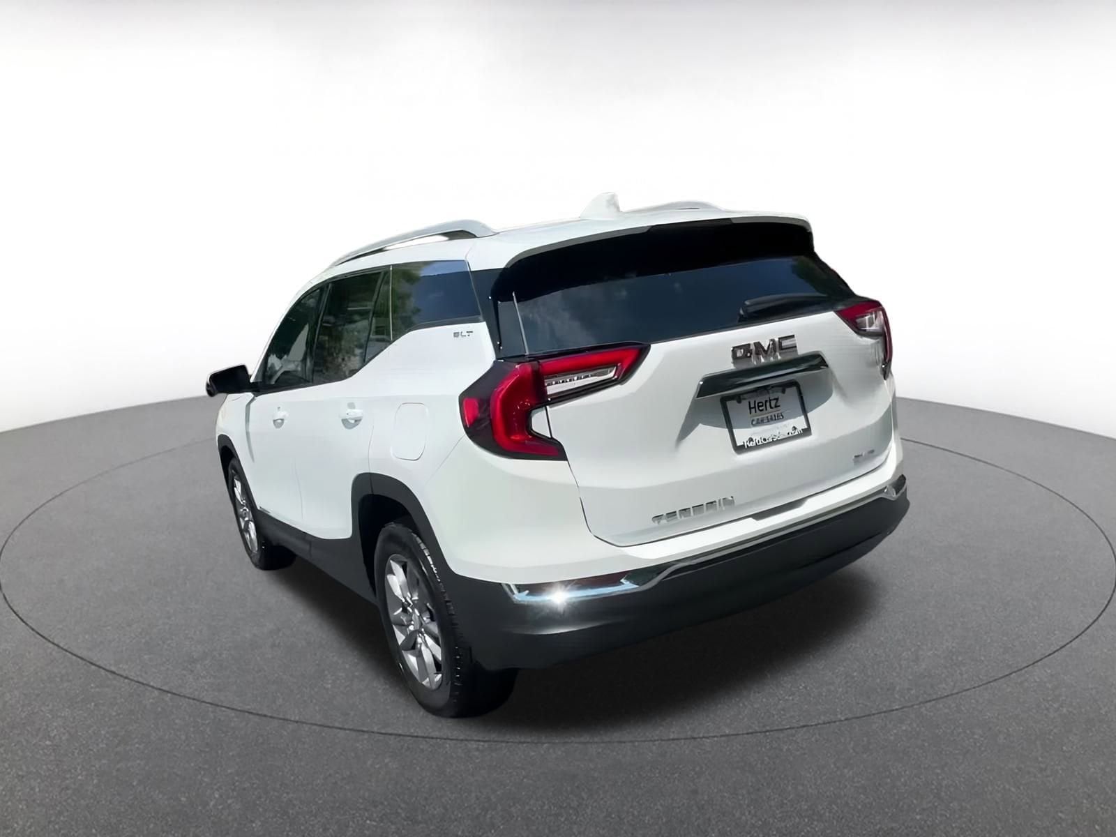 Thumbnail: 2024 GMC Terrain - 11