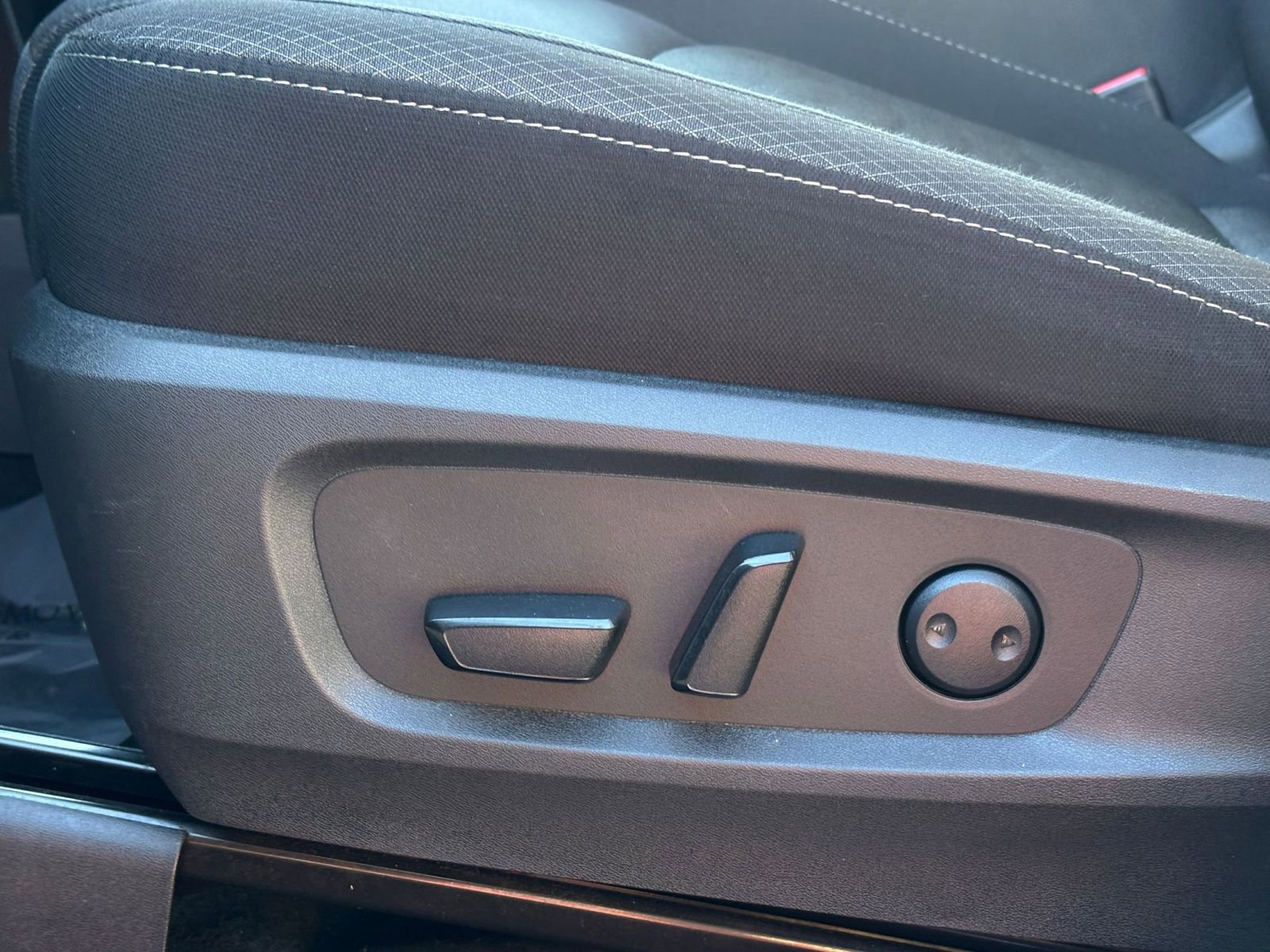 Thumbnail: 2025 Nissan Pathfinder - 23