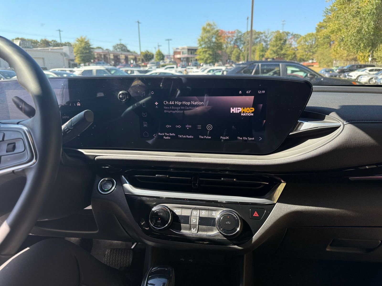 Thumbnail: 2025 Buick Envista - 18