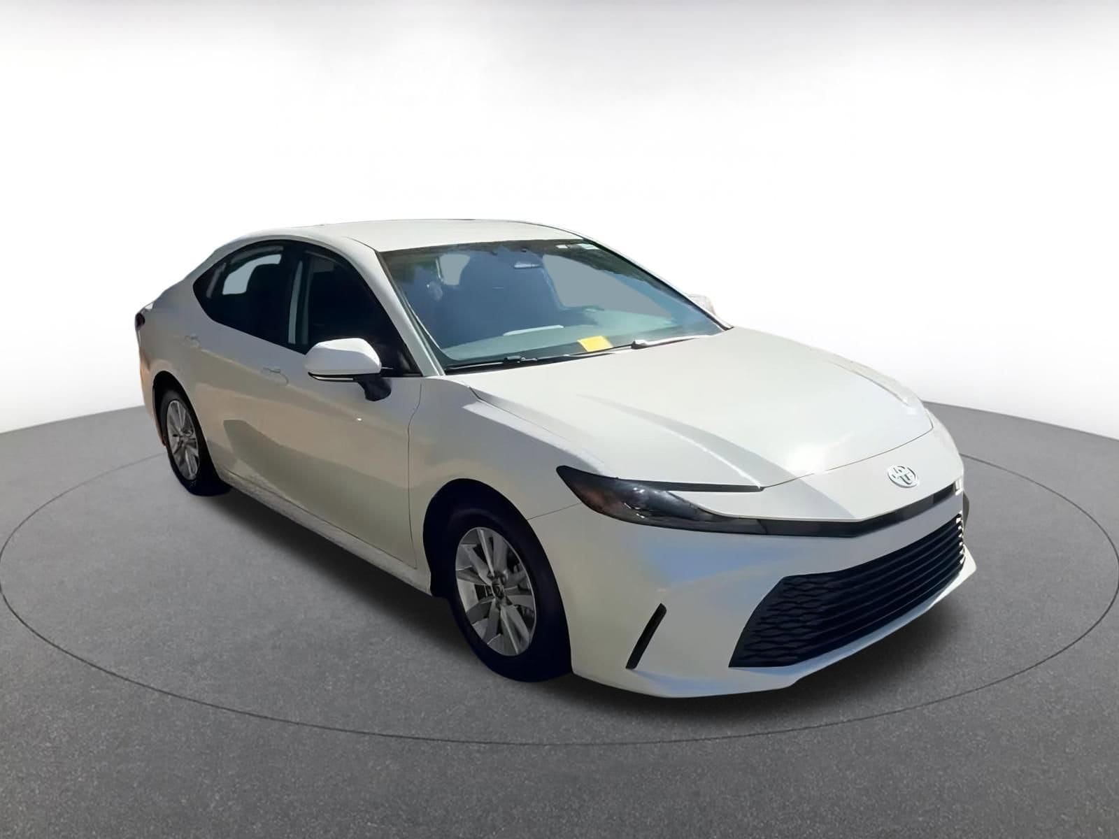 Thumbnail: 2025 Toyota Camry - 3