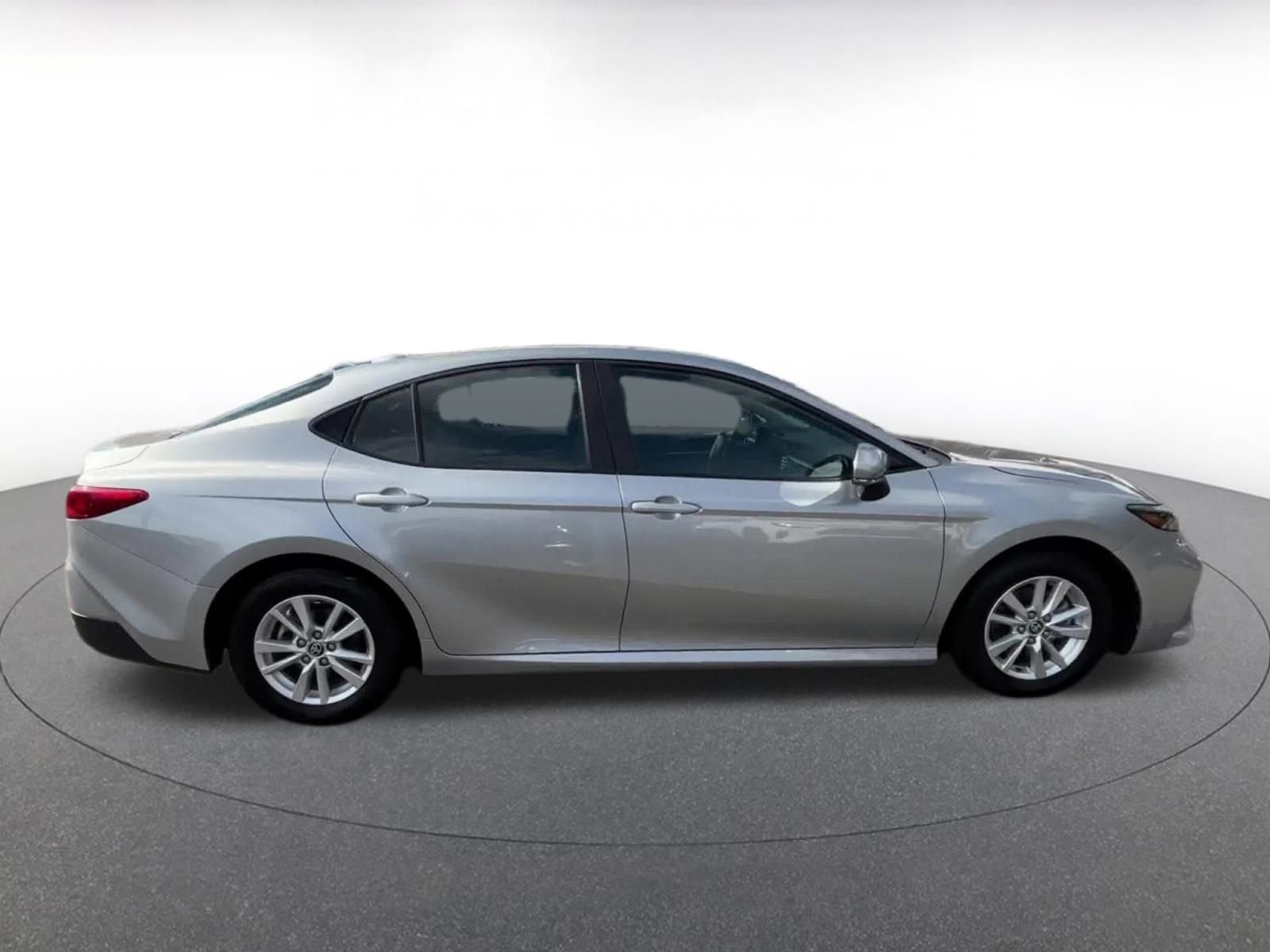 Thumbnail: 2025 Toyota Camry - 16