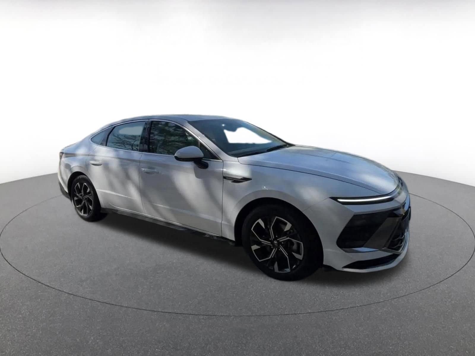 Thumbnail: 2025 Hyundai Sonata - 2