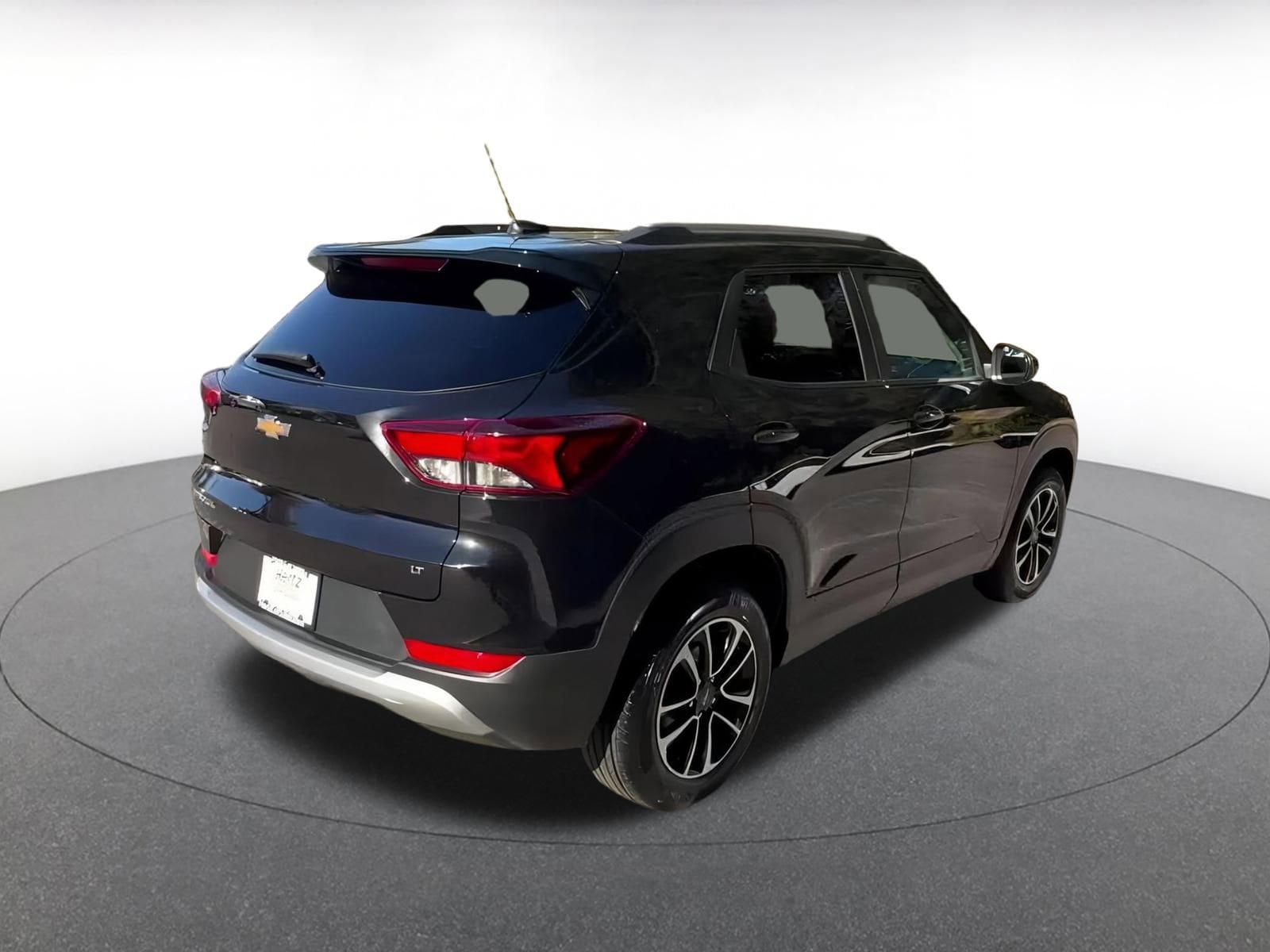 Thumbnail: 2025 Chevrolet TrailBlazer - 15