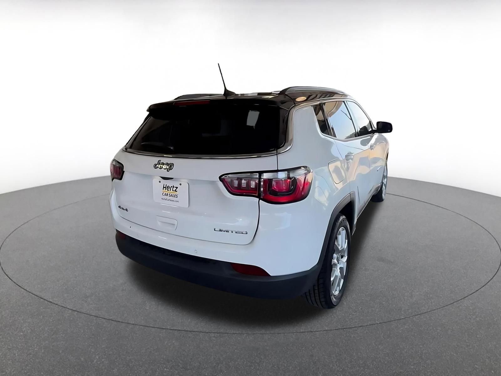 Thumbnail: 2025 Jeep Compass - 18