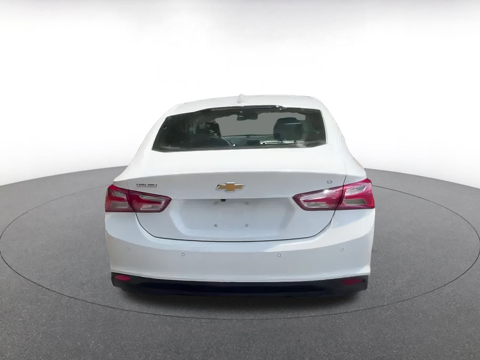 Thumbnail: 2024 Chevrolet Malibu - 12