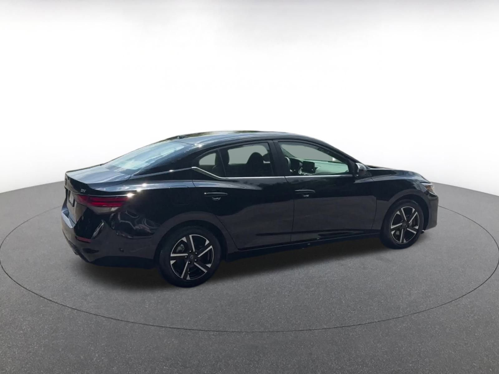 Thumbnail: 2024 Nissan Sentra - 14