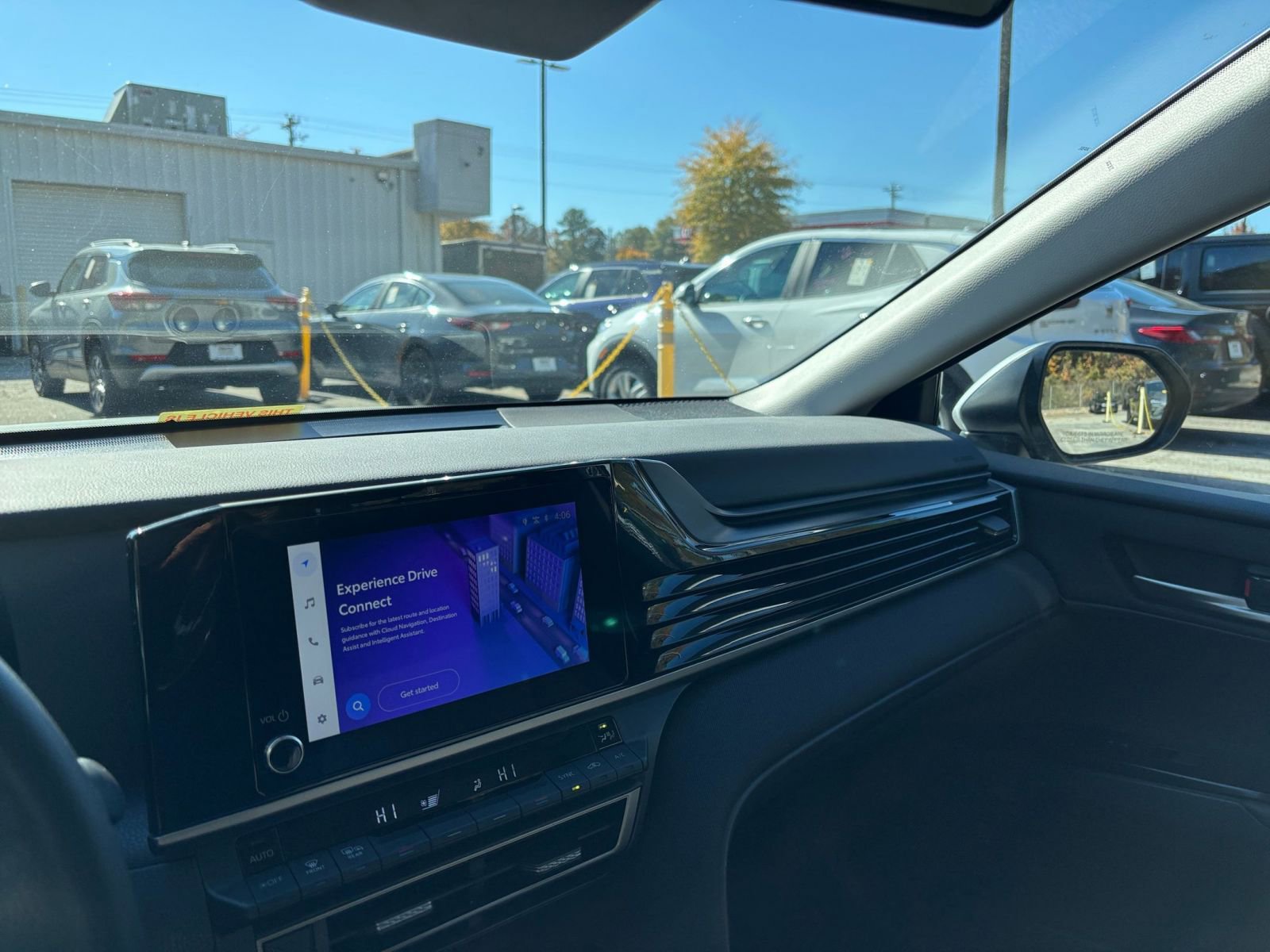 Thumbnail: 2025 Toyota Camry - 35