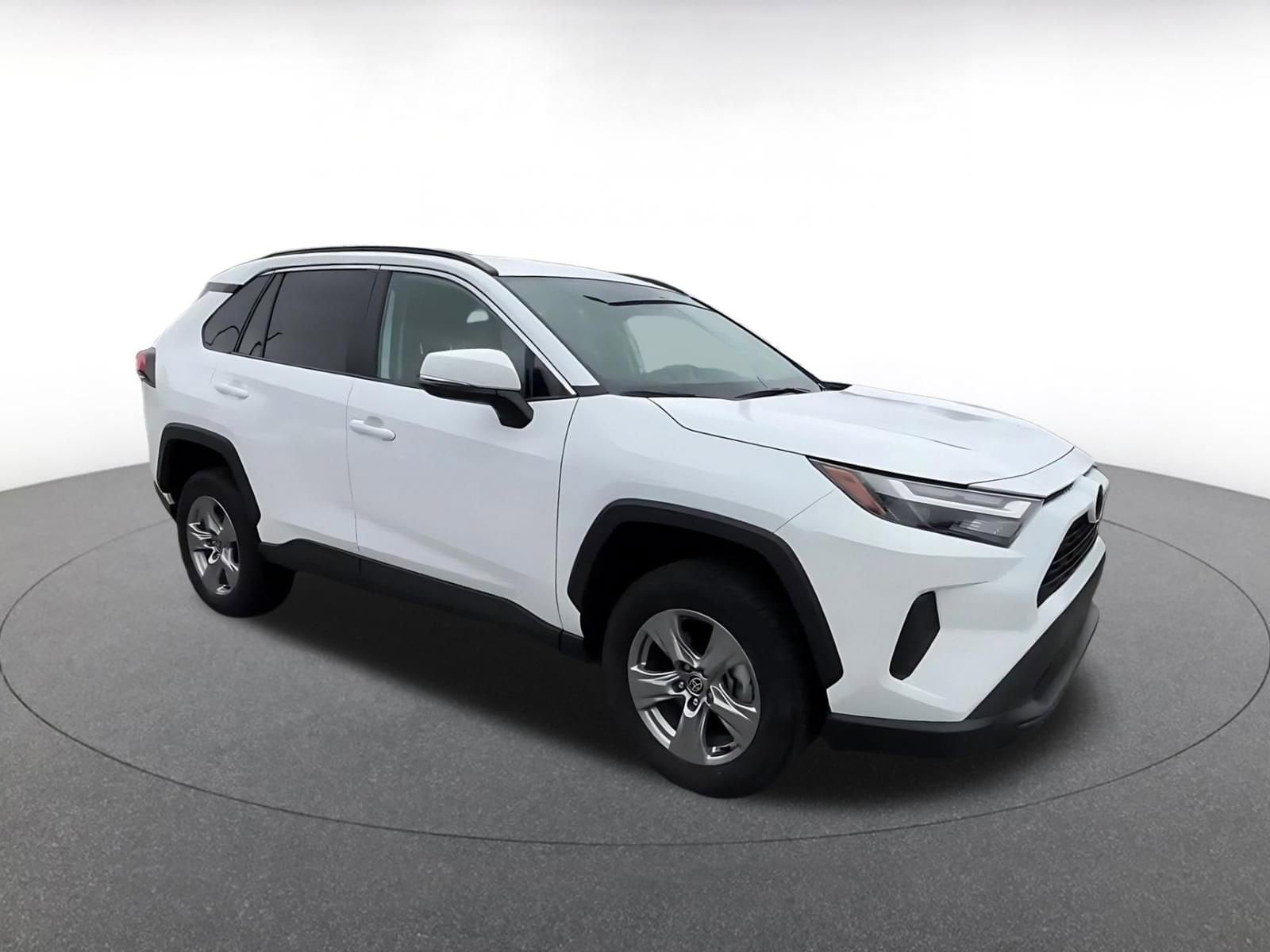 Thumbnail: 2025 Toyota RAV4 - 2