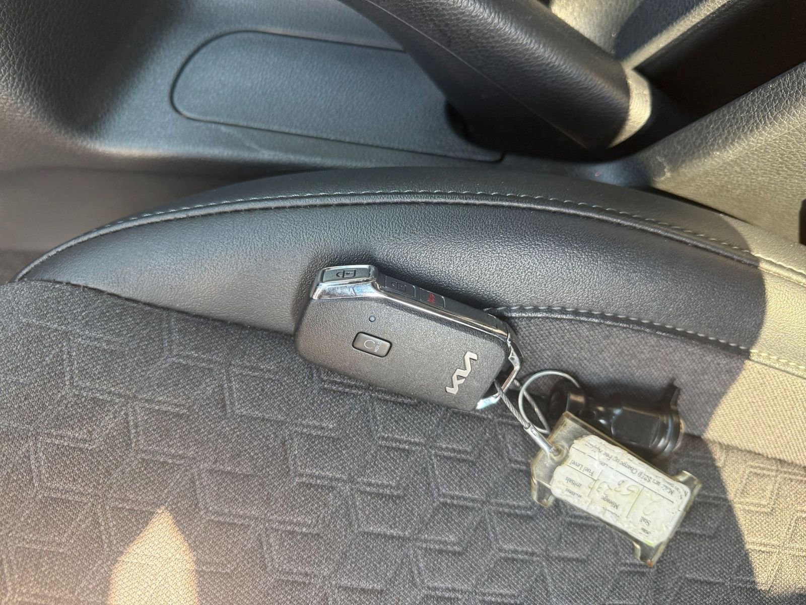 Thumbnail: 2025 Kia Seltos - 22