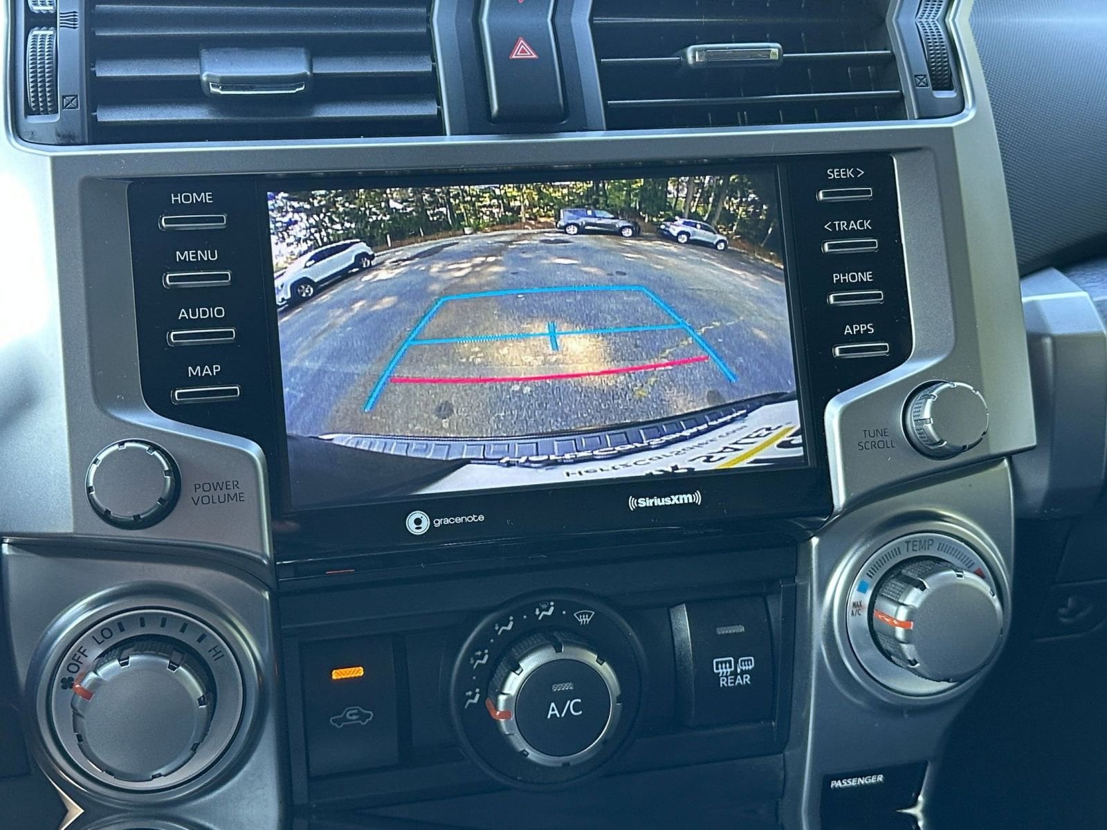 Thumbnail: 2024 Toyota 4Runner - 17