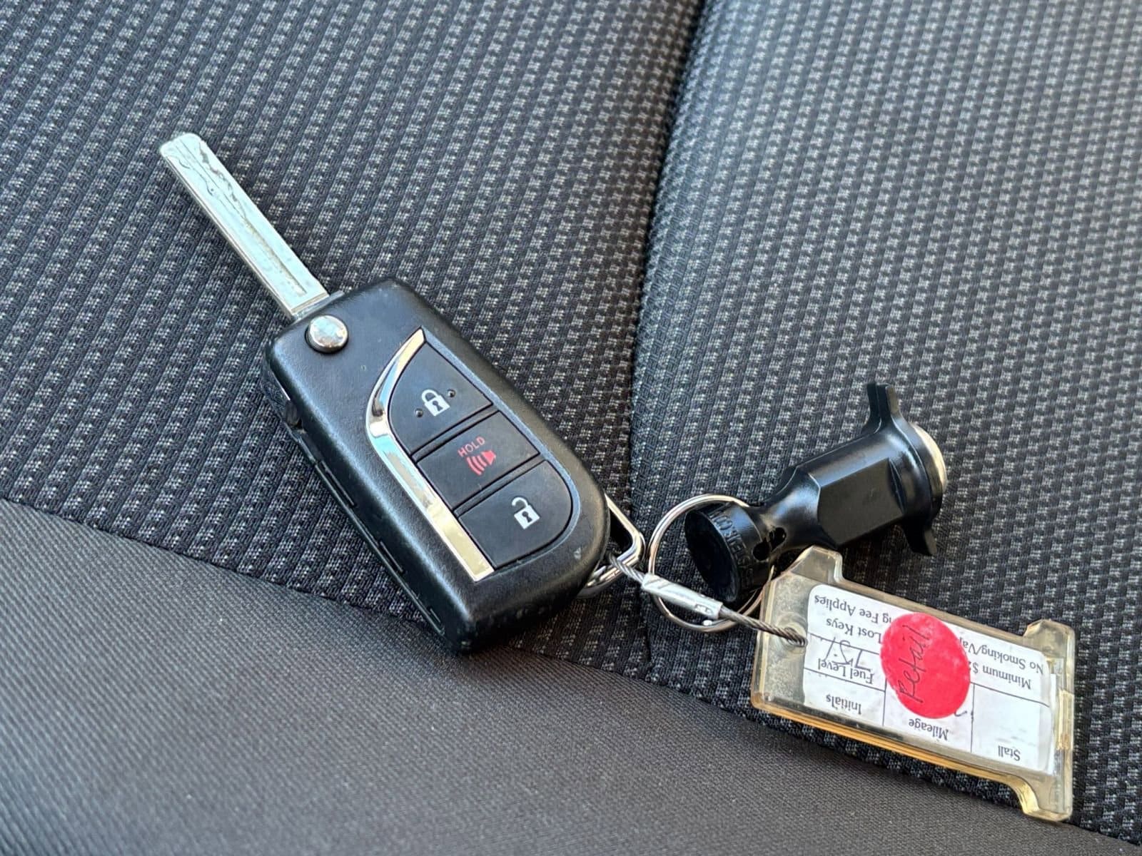 Thumbnail: 2025 Toyota RAV4 - 22