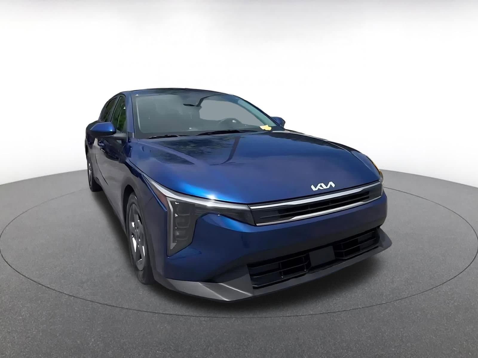 Thumbnail: 2025 Kia K4 - 3