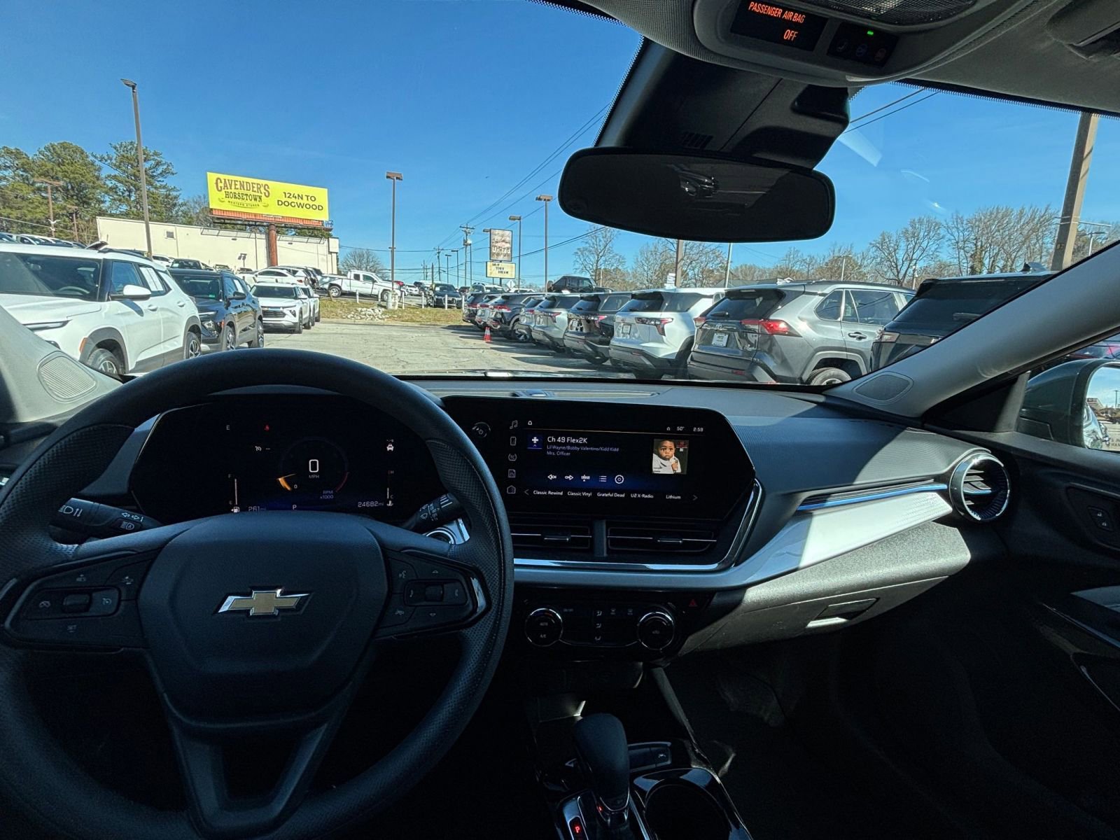 Thumbnail: 2025 Chevrolet Trax - 34