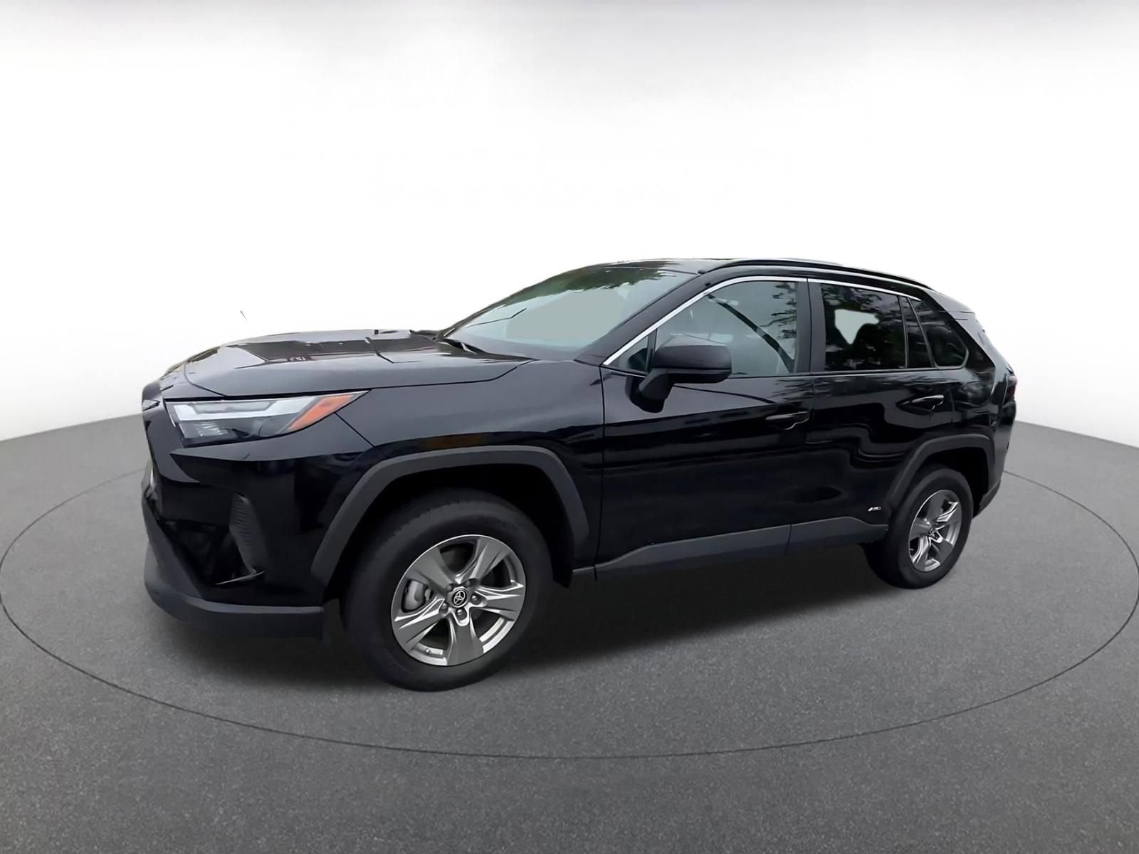 Thumbnail: 2024 Toyota RAV4 - 8