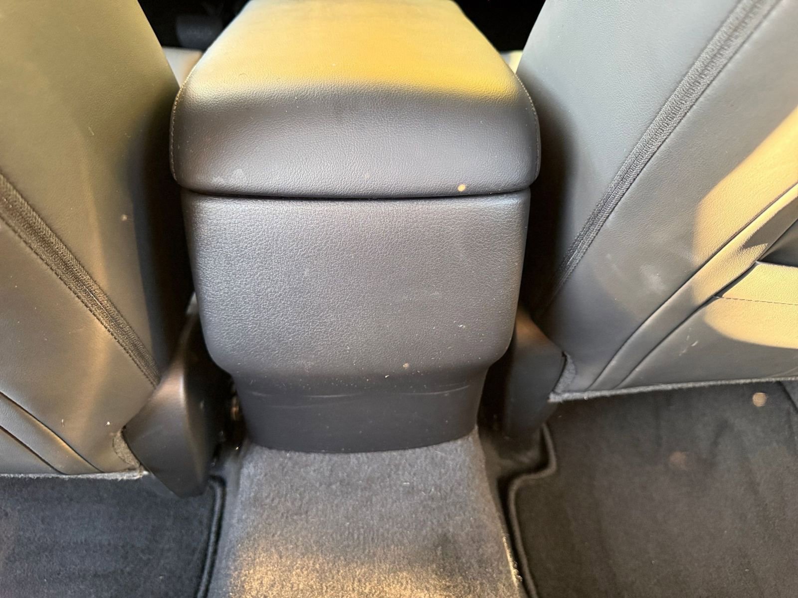 Thumbnail: 2025 Mazda Mazda3 - 24