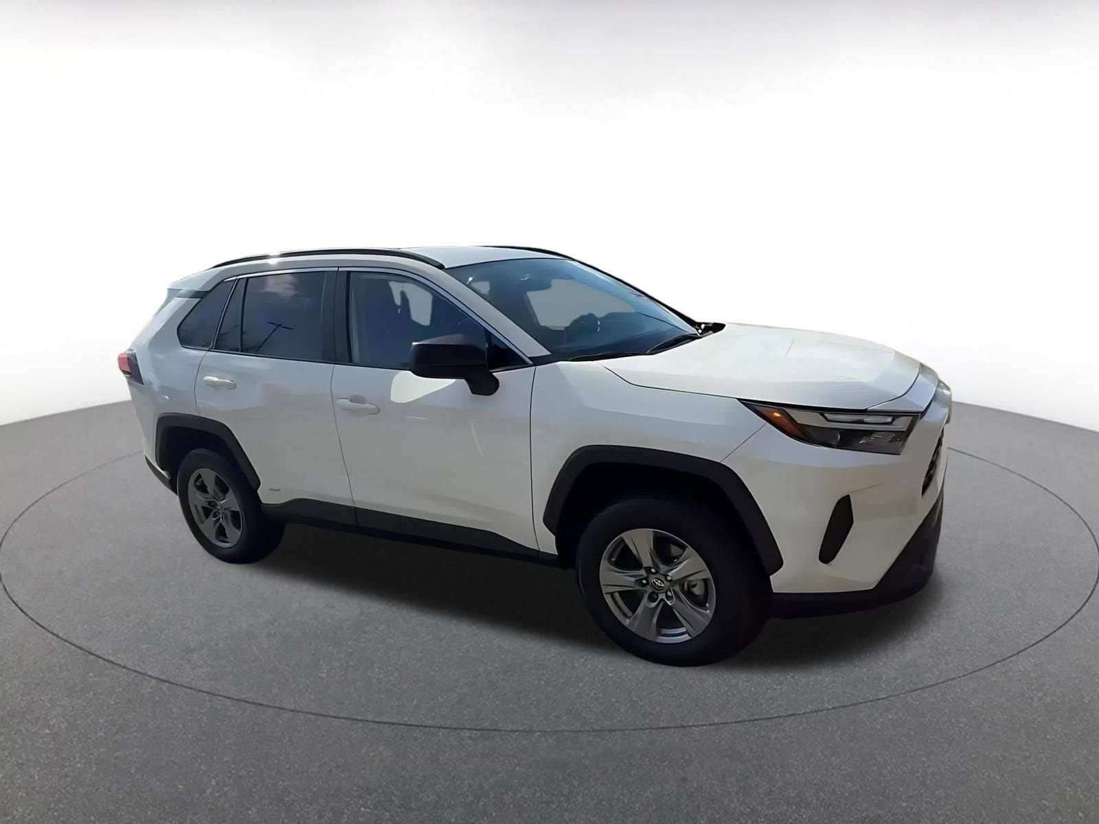 Thumbnail: 2025 Toyota RAV4 - 2