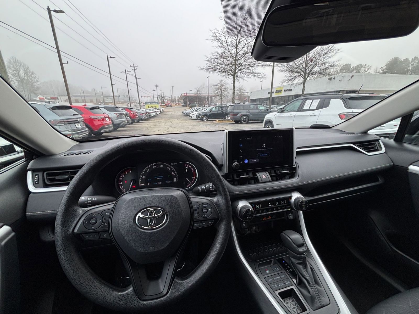 Thumbnail: 2025 Toyota RAV4 - 33