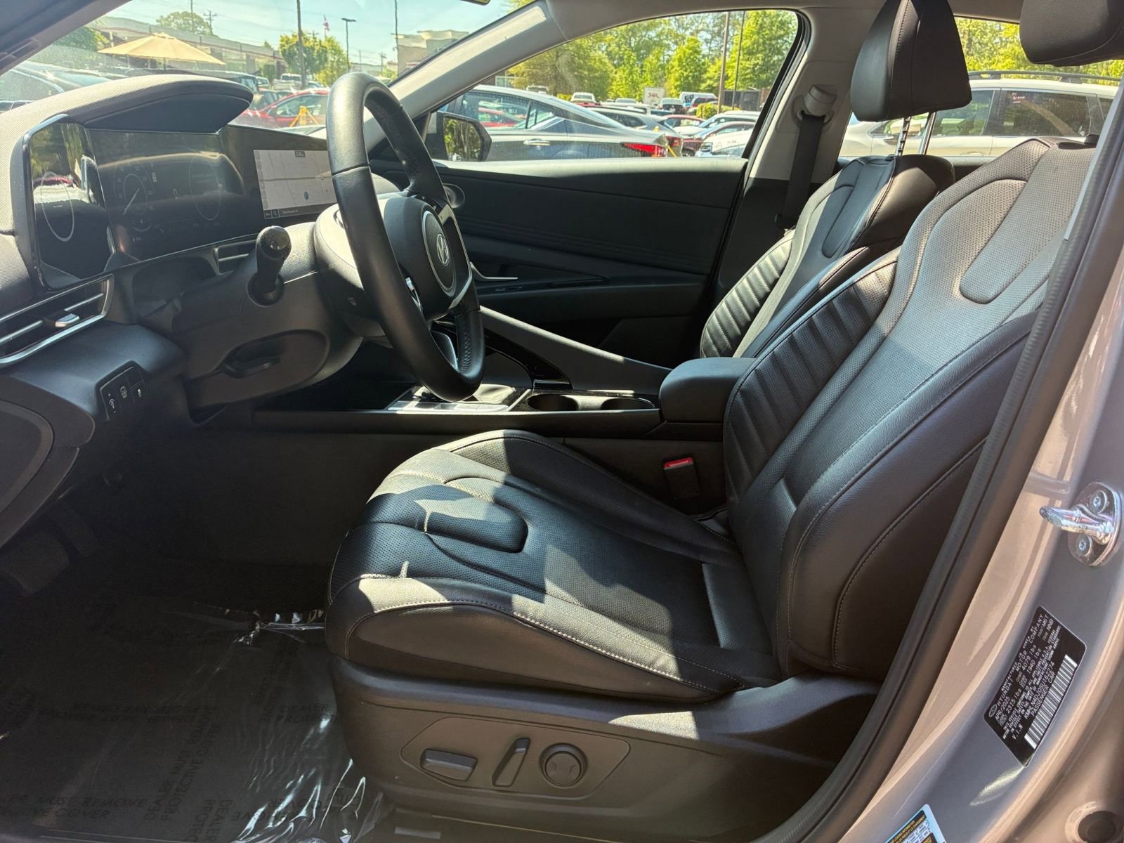 Thumbnail: 2025 Hyundai Elantra - 29