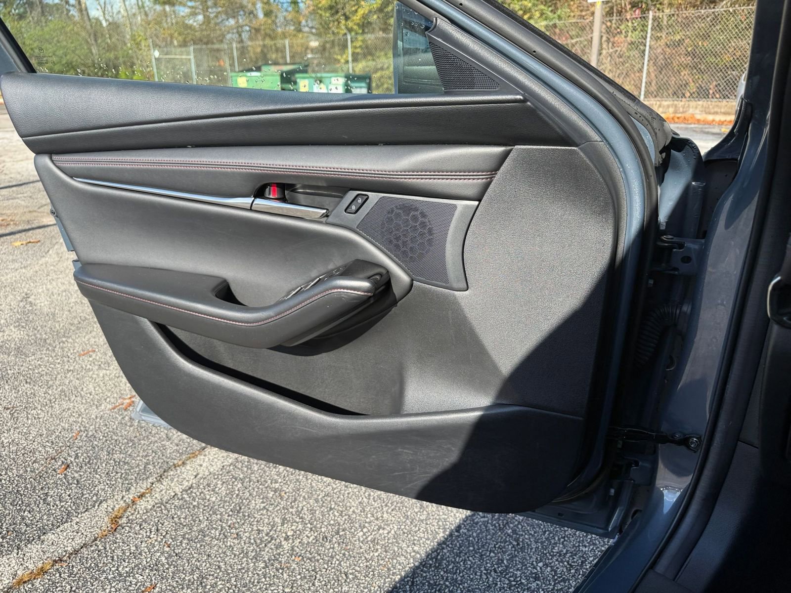 Thumbnail: 2025 Mazda Mazda3 - 20