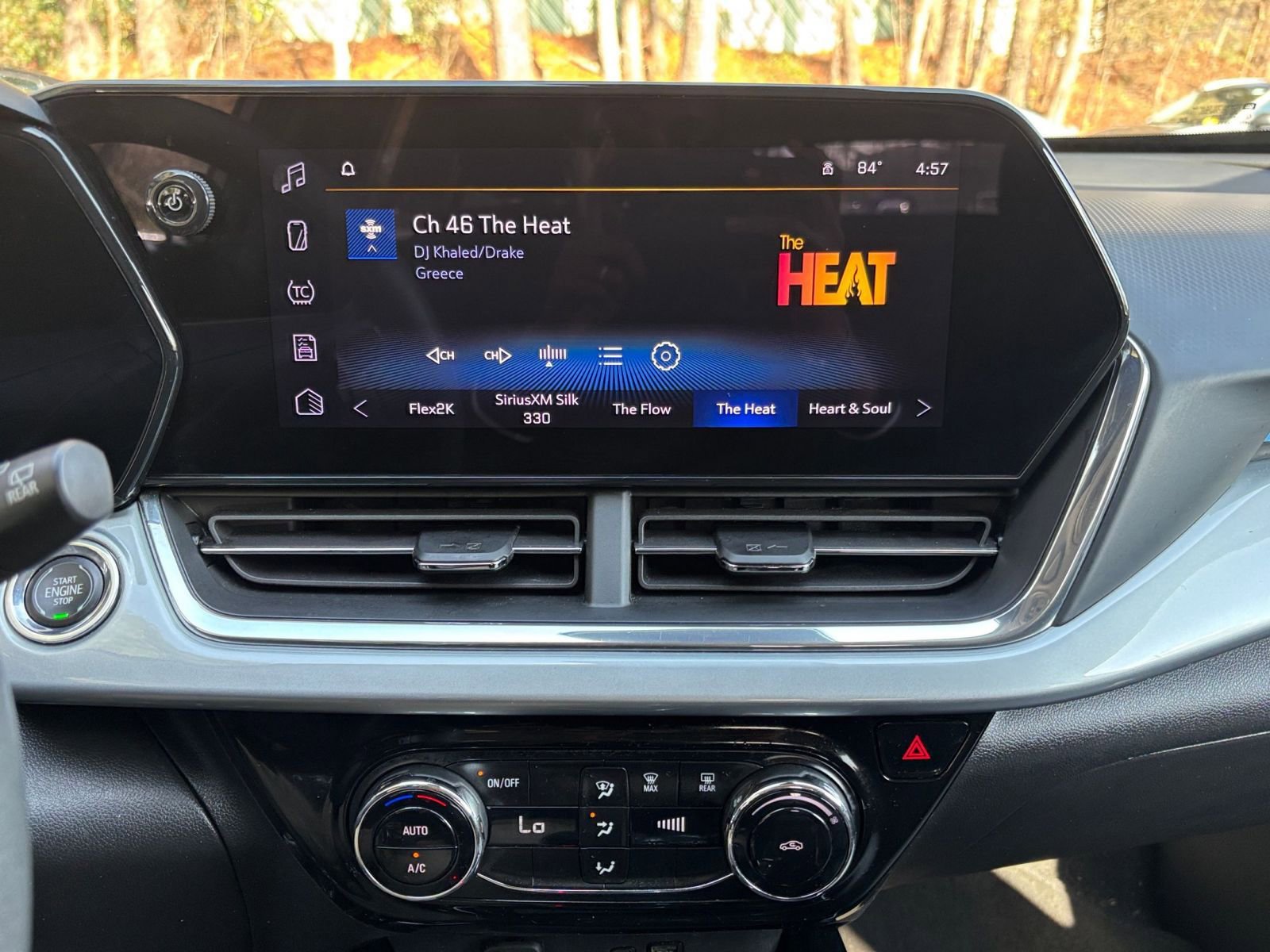 Thumbnail: 2025 Chevrolet Trax - 17