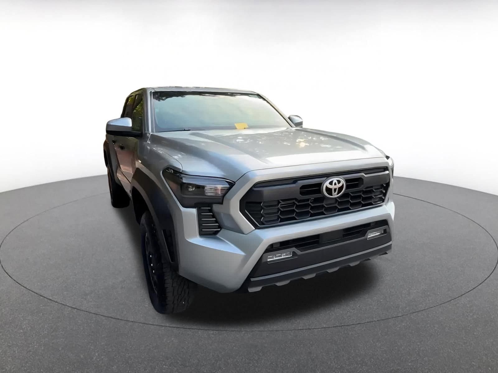 Thumbnail: 2025 Toyota Tacoma - 3